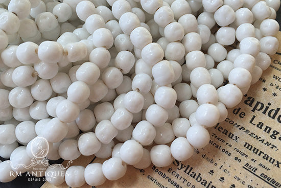 VP-3380 6mm ジャパン ヴィンテージ チェリー ブランド ハスケル バロックガラスビーズ ホワイト