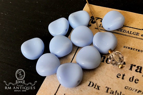 VP-4426 10mm German Vintage Pastel BlueTwistedglass Bead