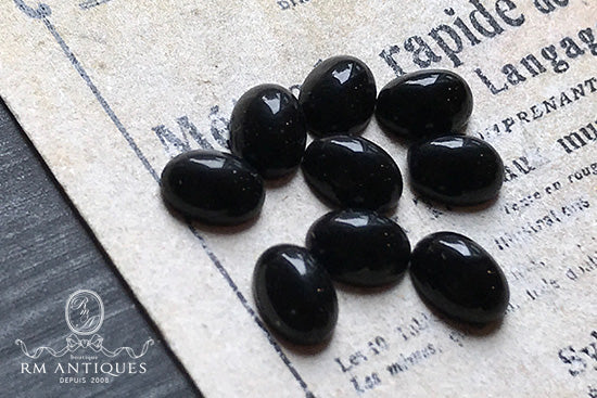 VP-6588 8x6 Czech Vintage glass Cabochon Jet Oval