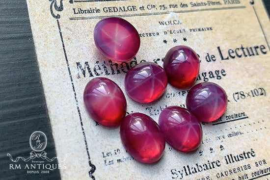 VP-7172 12x10 Czech Vintage glass Cabochon Star Opal Pink Oval