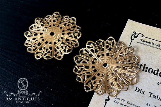 GC-3907 Stamping Findings Filigree 34mm USA Raw Brass