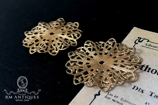 GC-3907 Stamping Findings Filigree 34mm USA Raw Brass