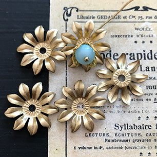 GC-5153 Stamping Findings Flower 20mm USA Raw Brass