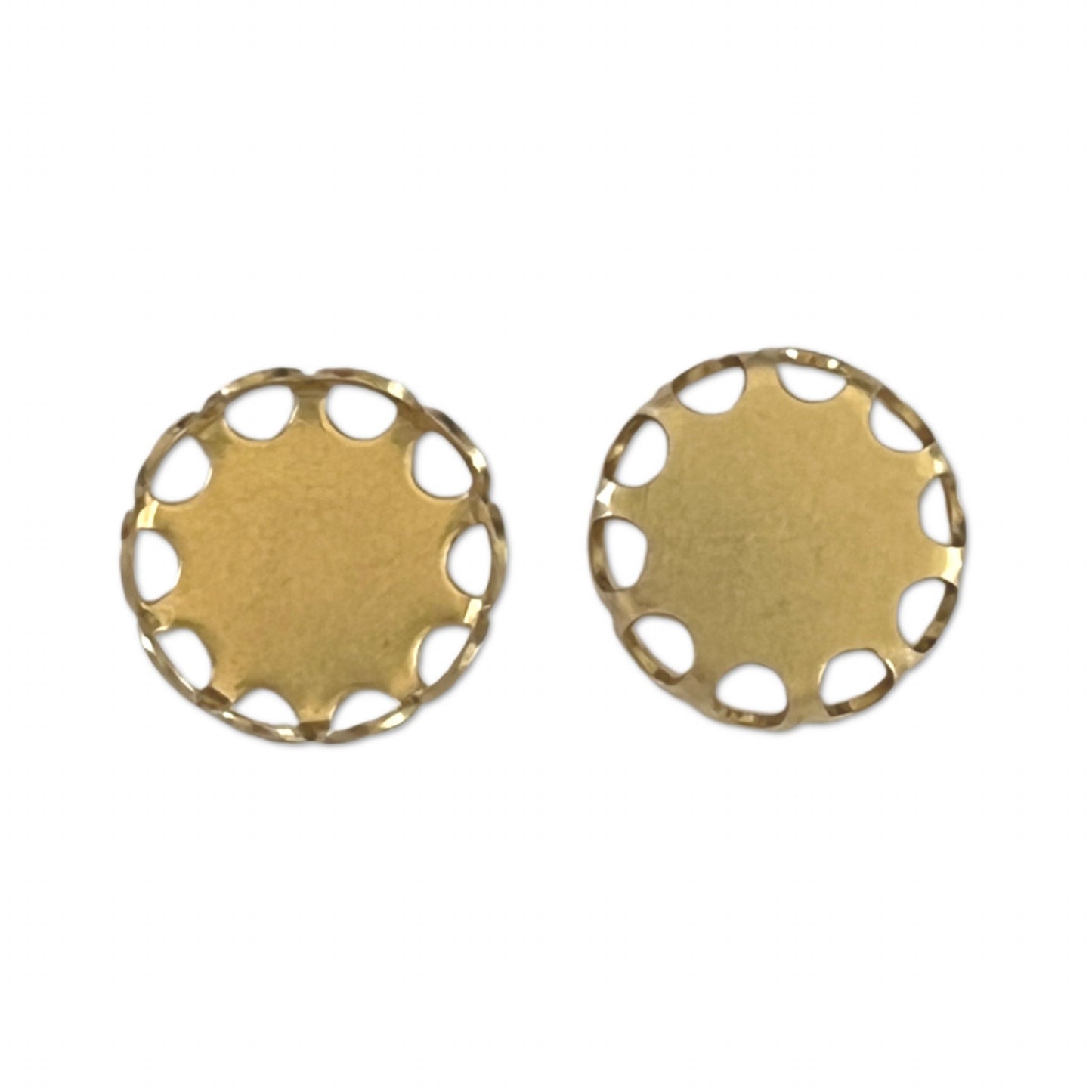 GP-145 9mm Raw Brass Cabochon Setting Round Lace