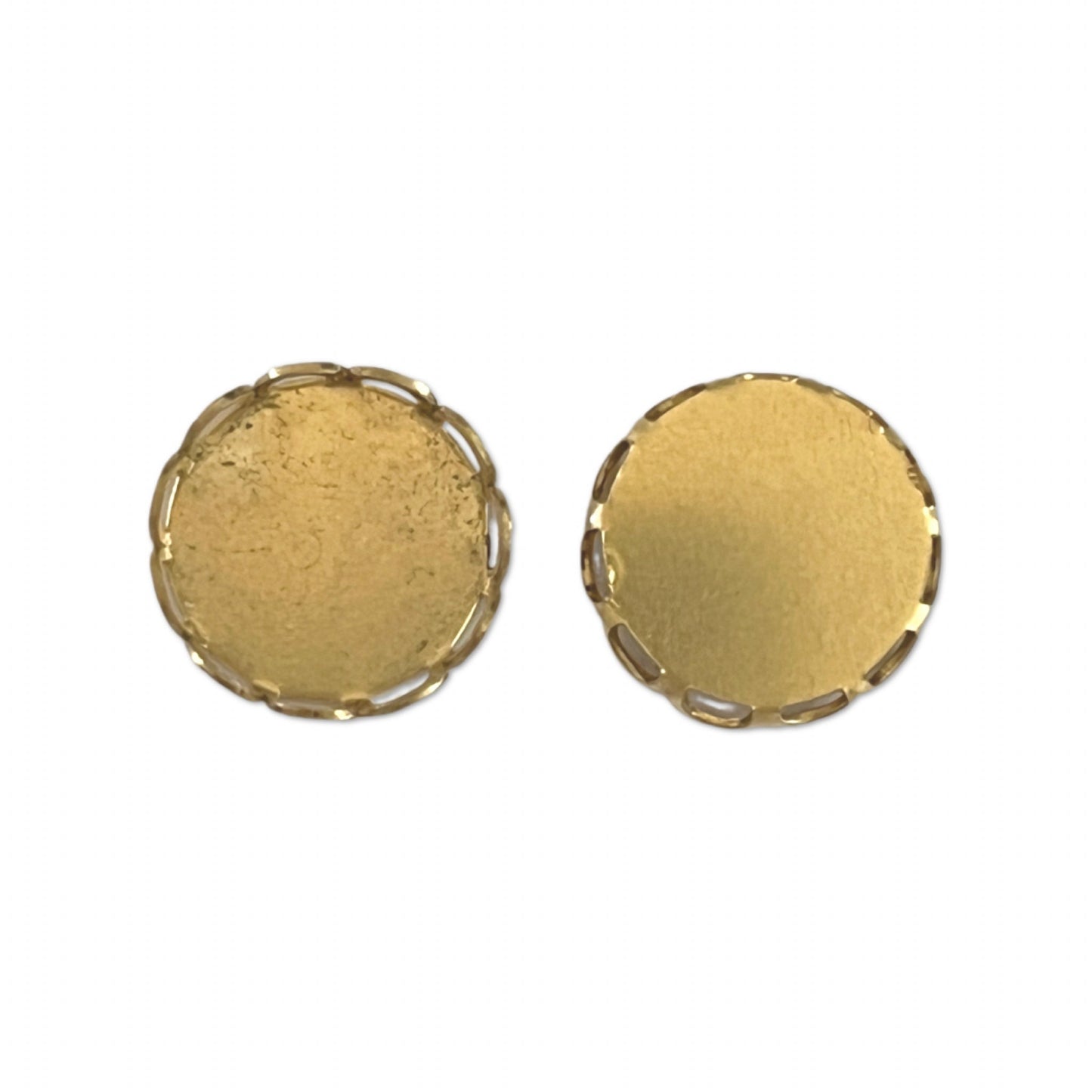 GP-146 11mm Raw Brass Cabochon Setting Round Lace