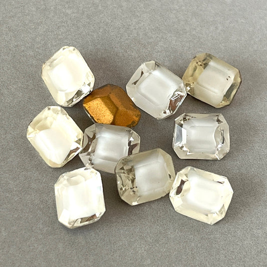 VP-5204 10x8 Czech Vintage Rhinestone Givre White Octagon