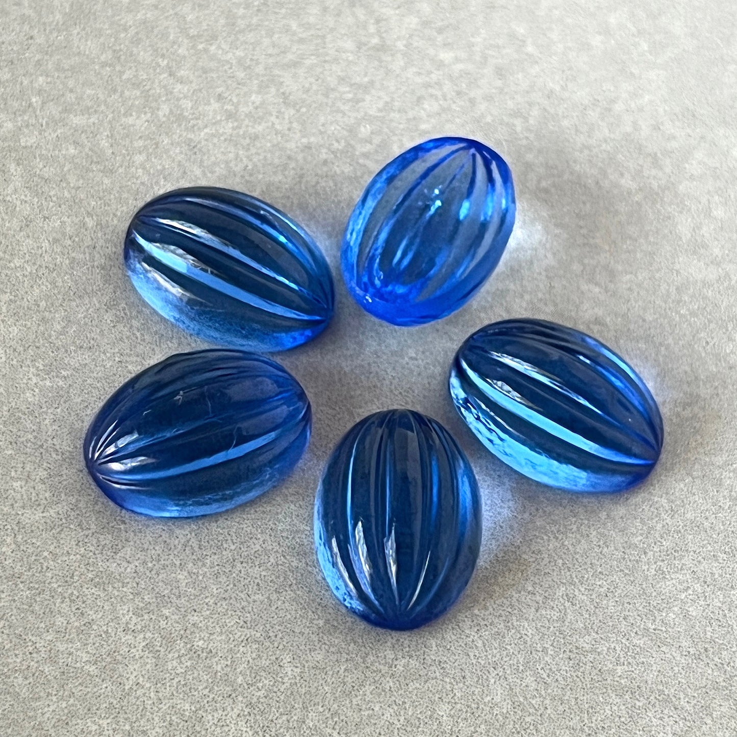 VP-2402 14X10 JapanVintage glass Cabochon Blue Oval