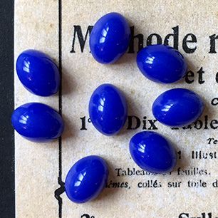 VP-3065 8X6 German Vintage lucite Cabochon Lapis Blue Oval