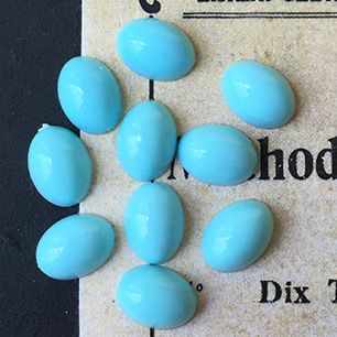 VP-3209 8x6mm West German Vintage lucite Cabochon　Turquoise Blue Oval