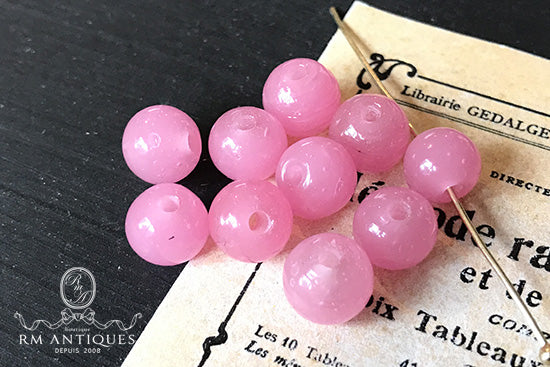 VP-3963 8~8.5mm Japan Vintage Pink glass Bead