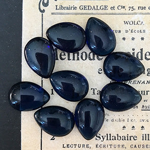 VP-4336 14x10 West German Vintage glass Cabochon Sapphire Drop