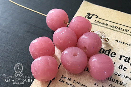 VP-4474 12mm Japan Vintage cherry brand haskell baroqueglass Bead opaque Pink