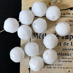 VP-4643 10mm West German Vintage opaque White glass Bead