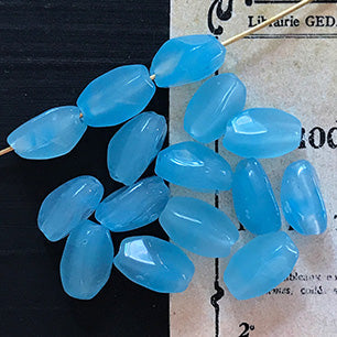 VP-5258 11x7mm Japan Vintage Candy Blueglass Bead