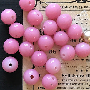 VP-5394 10mm Japan Vintage Dusty Pink glass Bead