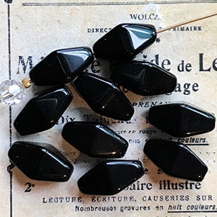 VP-5724 14.5x7.5mm Czech Black ４sided Vintage glass Bead