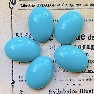 VP-6418 18x13 West German Vintage lucite CabochonTurquoise Oval