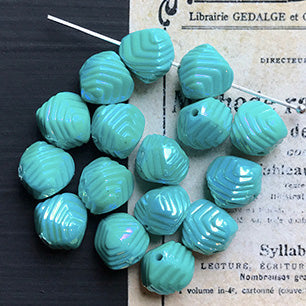 VP-6603 10mm West German Vintage ABEmerald Acrylic Bead