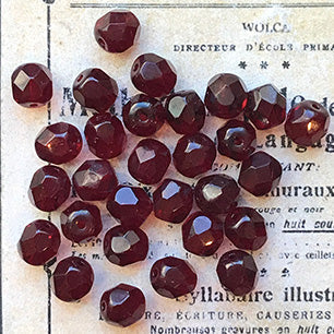 VP-6683 6mm Czech Vintage Garnet glass Bead Fire Polished