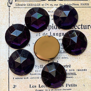 VP-7163 18mm West German Vintage Acrylic Cabochon Amethyst