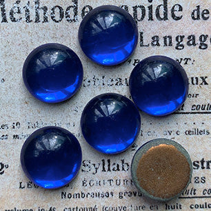 VP-7184 11mm West German Vintage glass Cabochon Sapphire Round