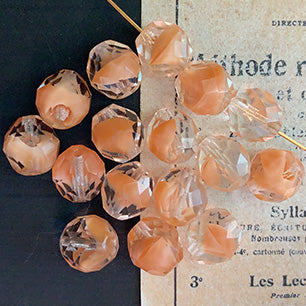 VP-7258 10mm Czech Vintage Givre Peach Bead