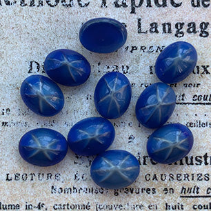 VP-7641 8x6 West German Vintage glass Cabochon Star Blue Oval