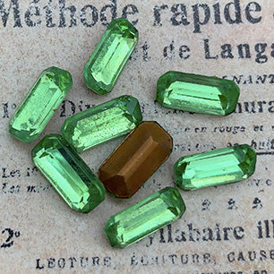 VP-7879 10X5 Czech Vintage PeridotRhinestone Octagon