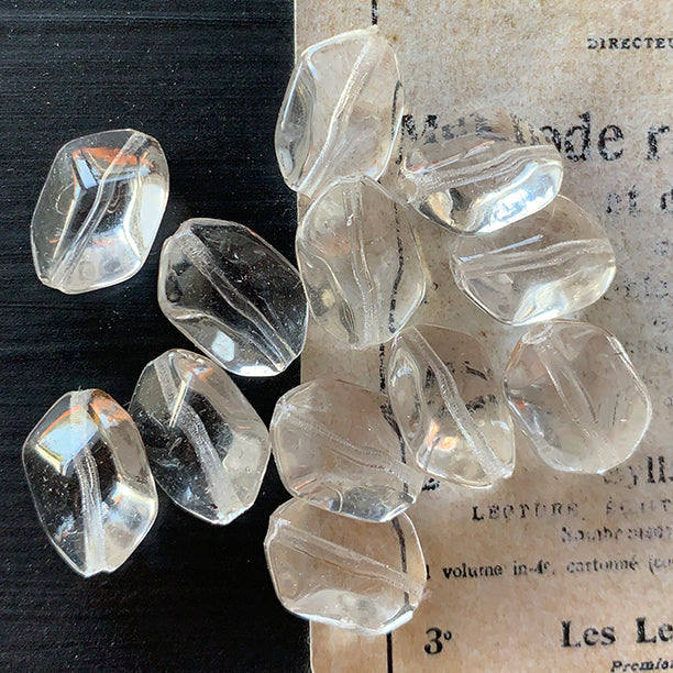 VP-8301 14x10mm Czech Vintage Clear glass Bead