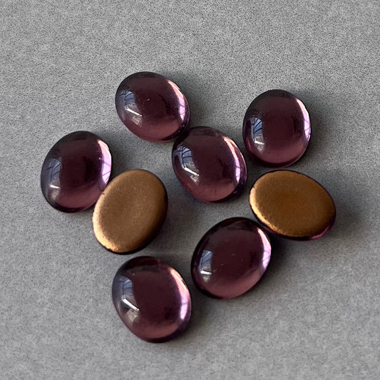 VP-8975 10x8 Czech Vintage glass Cabochon Amethyst Oval