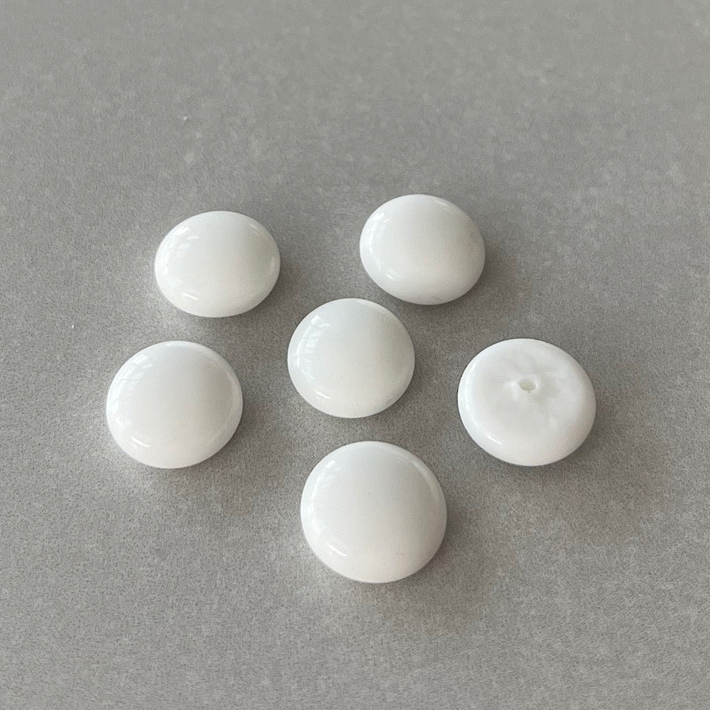 VP-9015 12mm Japan Vintage glass Cabochon Chalk White Round