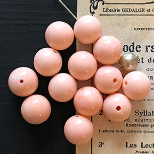 VPL-5390 12mm West German Vintage Peach lucite Bead