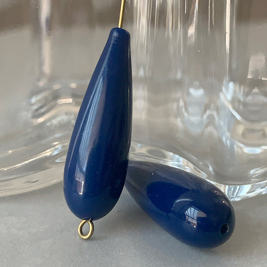 VPL-8546 30x10mm West German Vintage Plastic navy Drop Bead